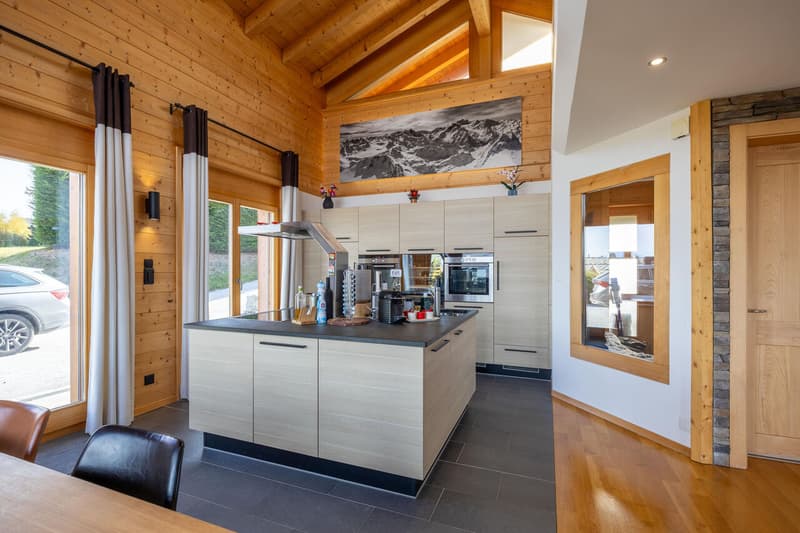Chalet avec vue incroyable - disponible aux étrangers (8)