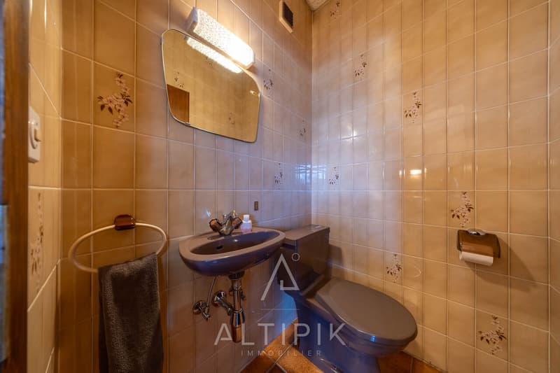 Local transformable en appartement - Résidence principale (4)