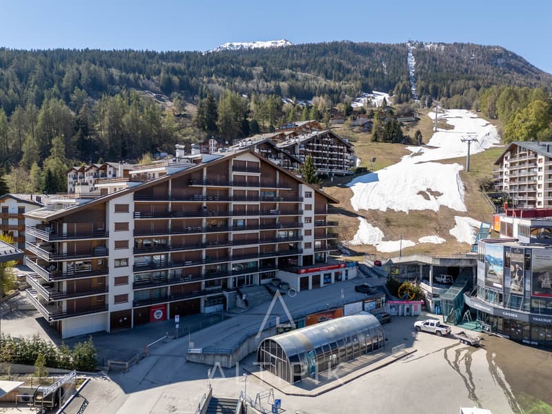 Studio ski-in/ski out avec grand balcon très ensoleillé (10)