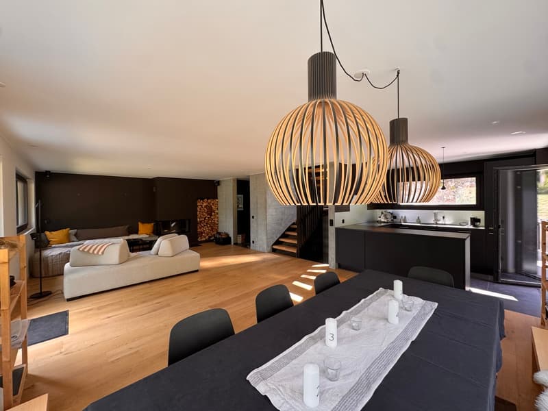Grand chalet à louer dans le quartier de Tsamandon à Haute-Nendaz. (2)