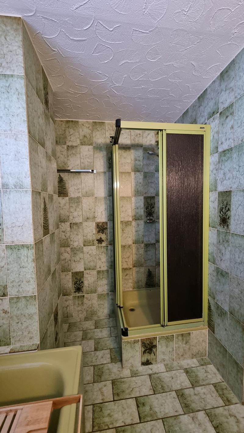 Hotel-Restaurant with 6 rooms & 5.5-room apartment – sunny location 20 minutes from Visp (29)
