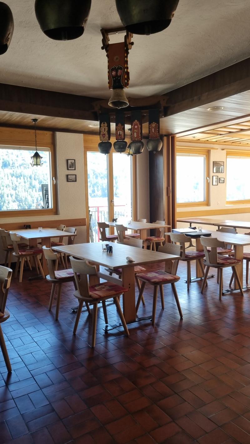 Hotel-Restaurant with 6 rooms & 5.5-room apartment – sunny location 20 minutes from Visp (4)