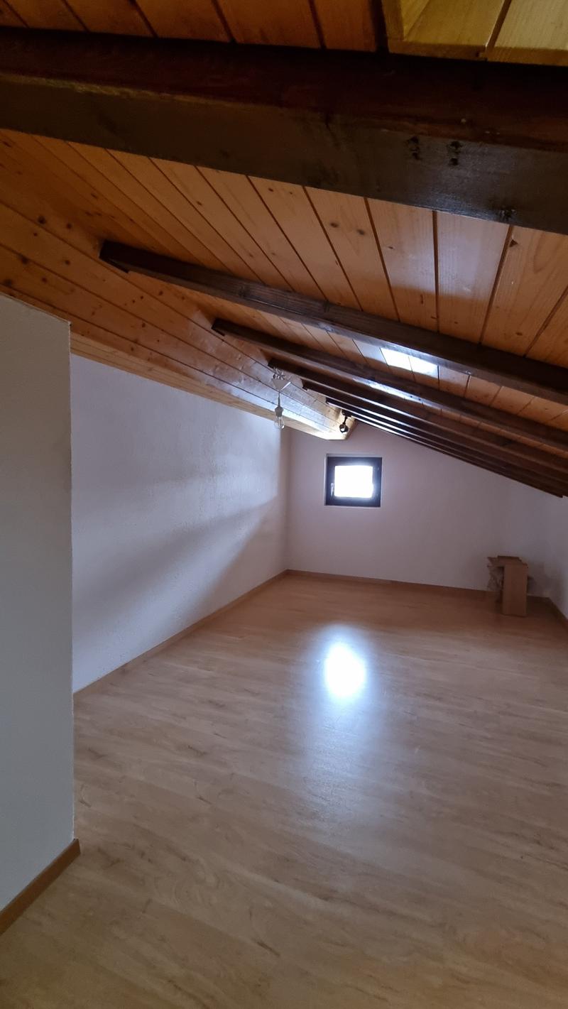 Spacious 13-room single-family house with 540 m2 of usable space with great potential (22)