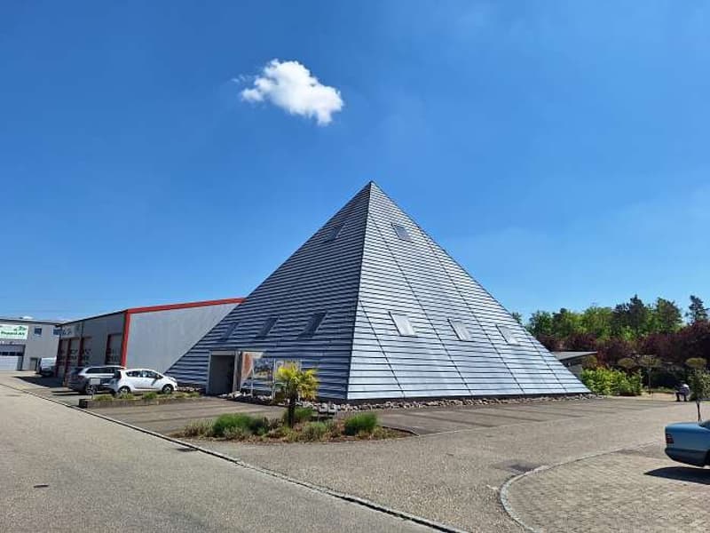 Living and working in the industrial zone? (2)