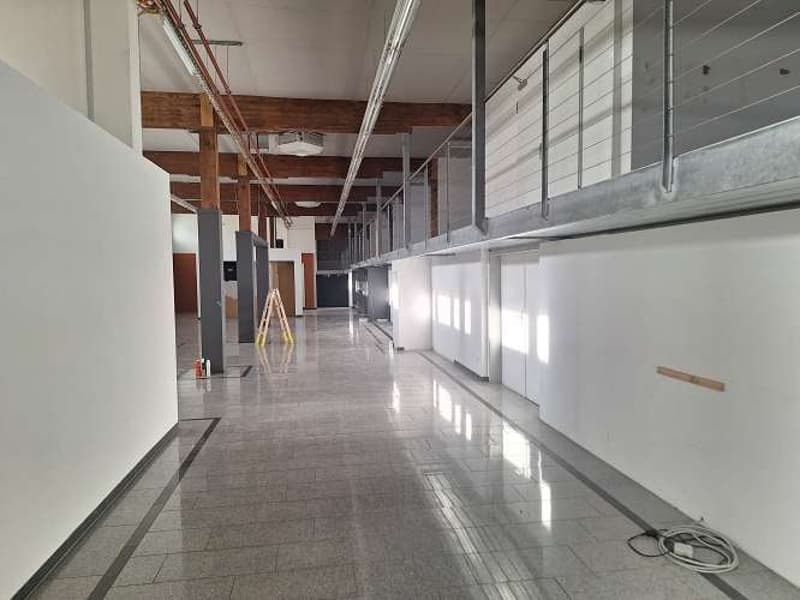 1'700 m2 Verkaufs- Büro- und Lagerflächen an top Lage direkt beim Bahnhof und nahe SCHOPPING-MEILE (4)