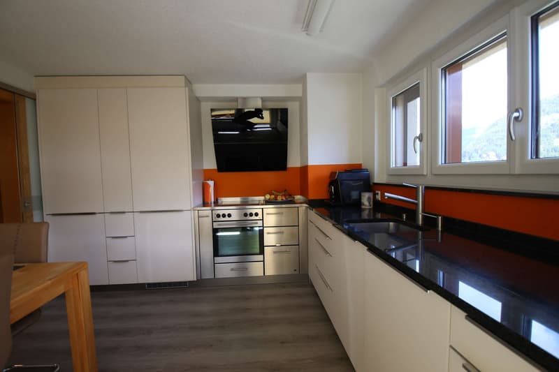 Top 5.5 Zimmer Wohnung mit Top Preis - Leistungsverhältnis: CHF 3'250.00/m2! (16)