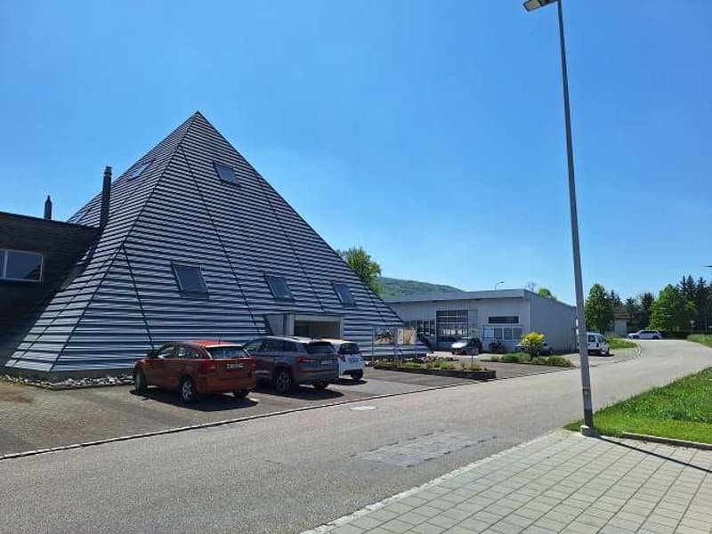 Die Event & Top Party-Location „Pyramide“ steht zum Verkauf (31)