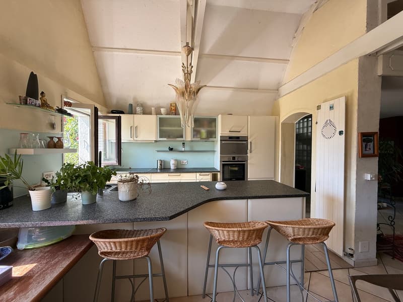 Single-family house 40 minutes from Lausanne and 14 minutes from Riviera-Chablais hospital (2)