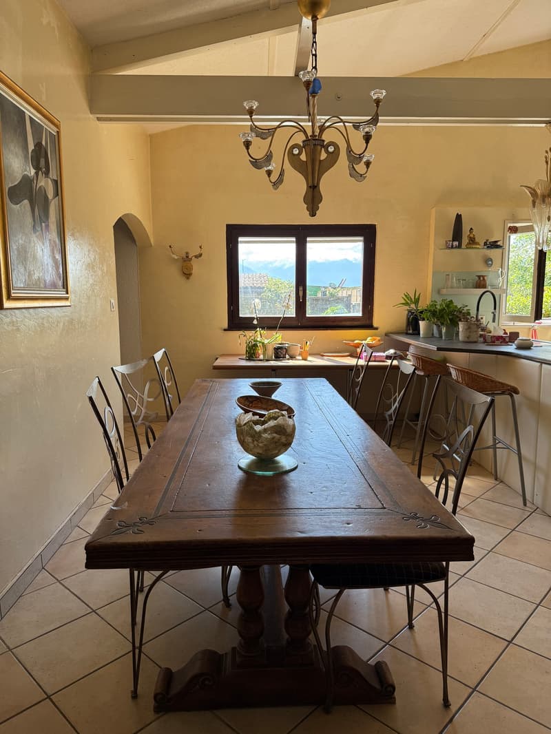 Single-family house 40 minutes from Lausanne and 14 minutes from Riviera-Chablais hospital (3)