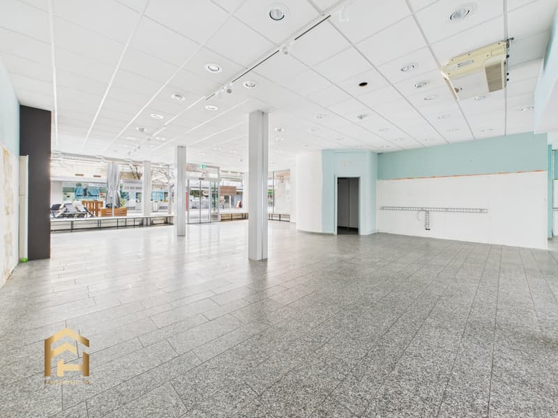 Attractive business location in top location on Bahnhofstrasse in Visp (2)