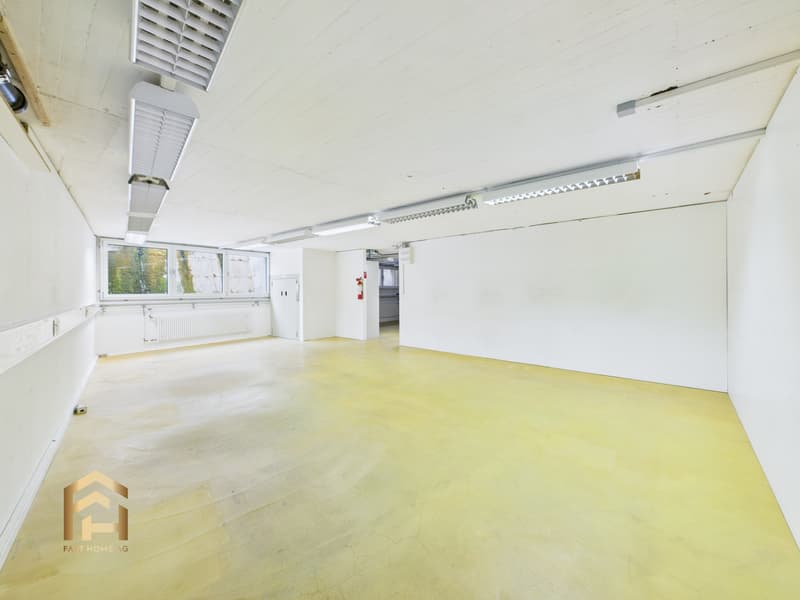 Attractive business location in top location on Bahnhofstrasse in Visp (10)
