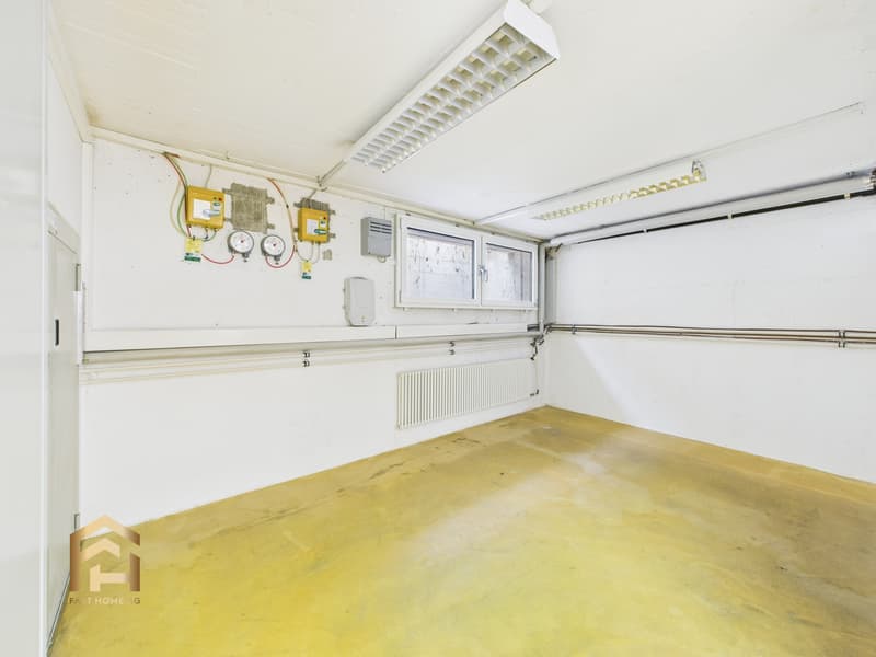 Attractive business location in top location on Bahnhofstrasse in Visp (9)