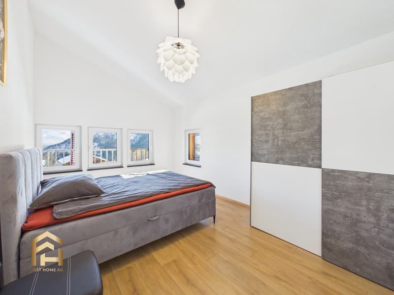 OG Schlafzimmer 1