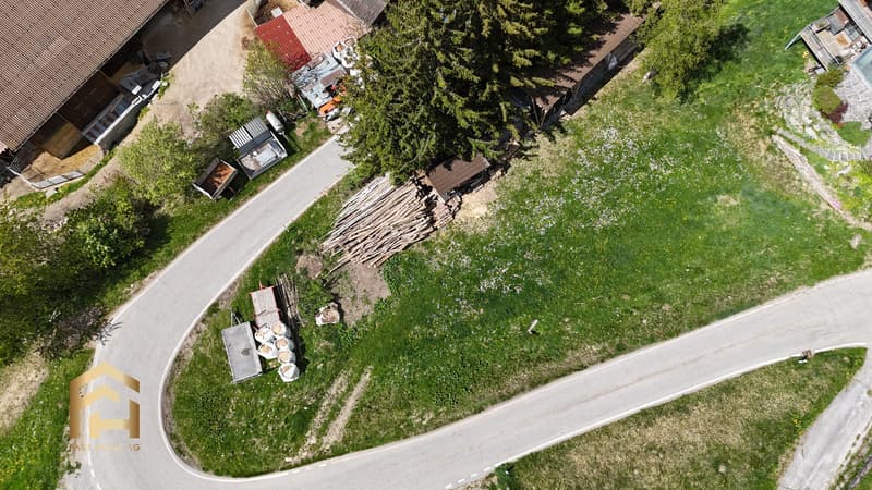 Attraktives Bauland in der Dorfzone im beschaulichen Fieschertal (4)