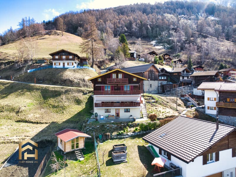 Wohnen mit Aussicht Sonnige 4.5 ZWG Wohnung im idyllischen Ergisch (9)