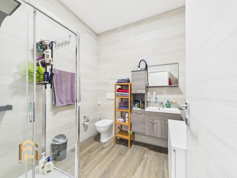 Badezimmer EG