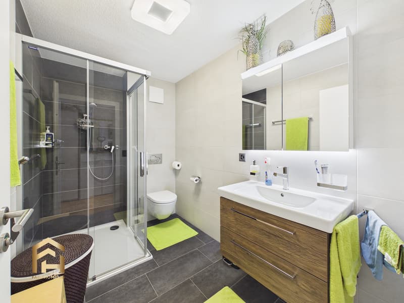 Duplex - untere Ebene - Badezimmer