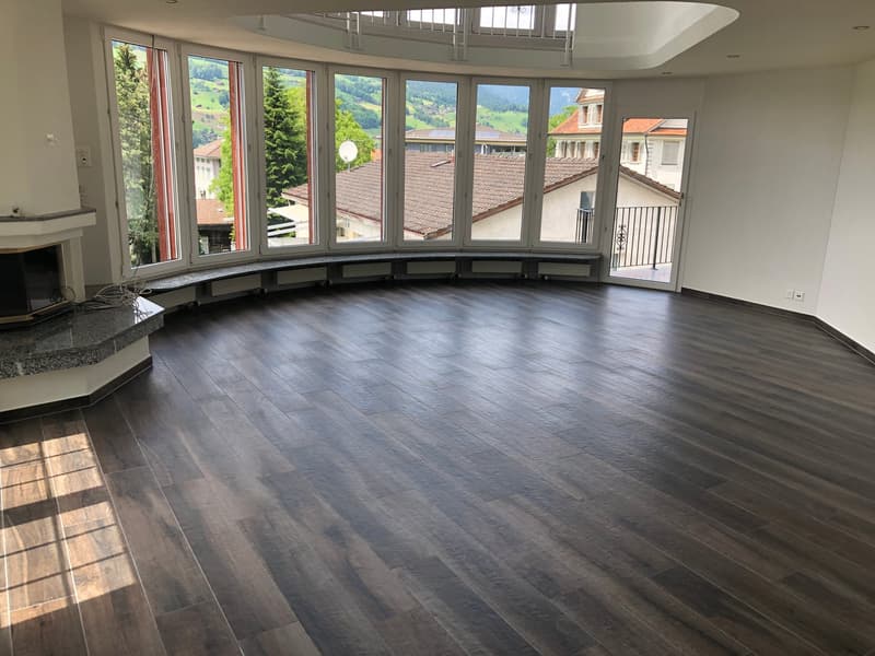 Charmante 5.5-Zimmer-Maisonette-Wohnung in Sachseln – Wohnen mit Bergpanorama (5)