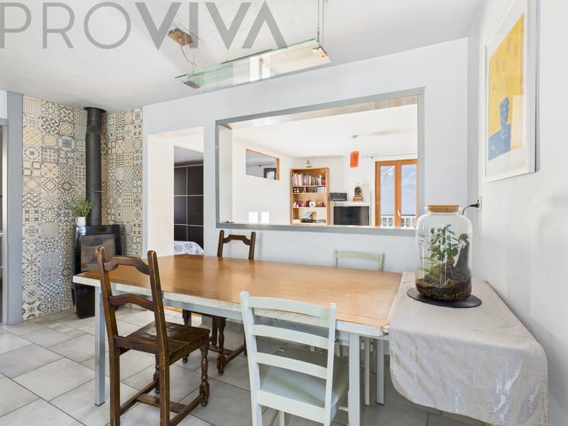 Sunny family house with garden and potential in Venthone (6)
