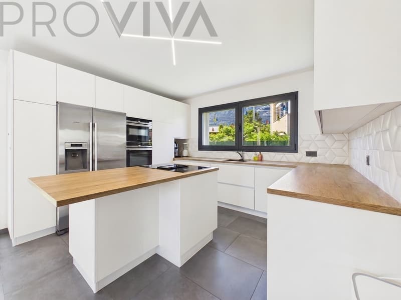 Living that pays for itself -- Villa with rental studio in Grimisuat (5)