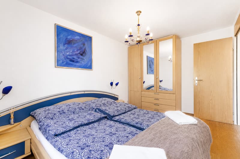 Appartement de jardin exclusif avec vue sur le lac, accès au lac et rendement élevé (11)