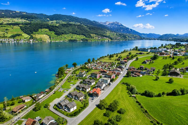 Appartement de jardin exclusif avec vue sur le lac, accès au lac et rendement élevé (2)