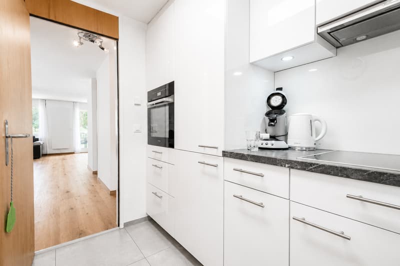 Appartement de jardin exclusif avec vue sur le lac, accès au lac et rendement élevé (9)