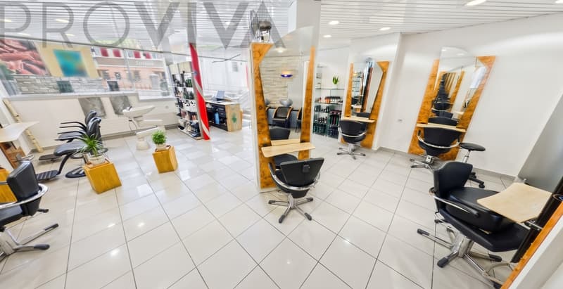 Geschäftslokal mit Schaufenster