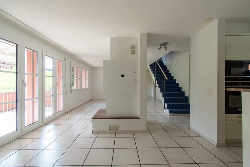 Attractive 5.5 room maisonette apartment with balcony (5)