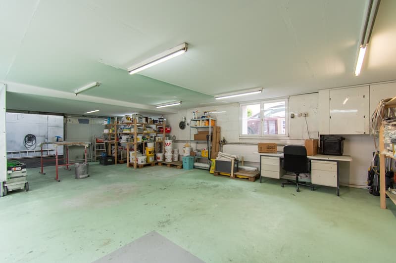 Commercial space/workshop/studio in central location (4)