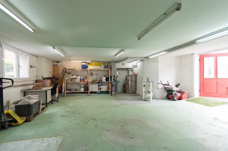 Commercial space/workshop/studio in central location (5)