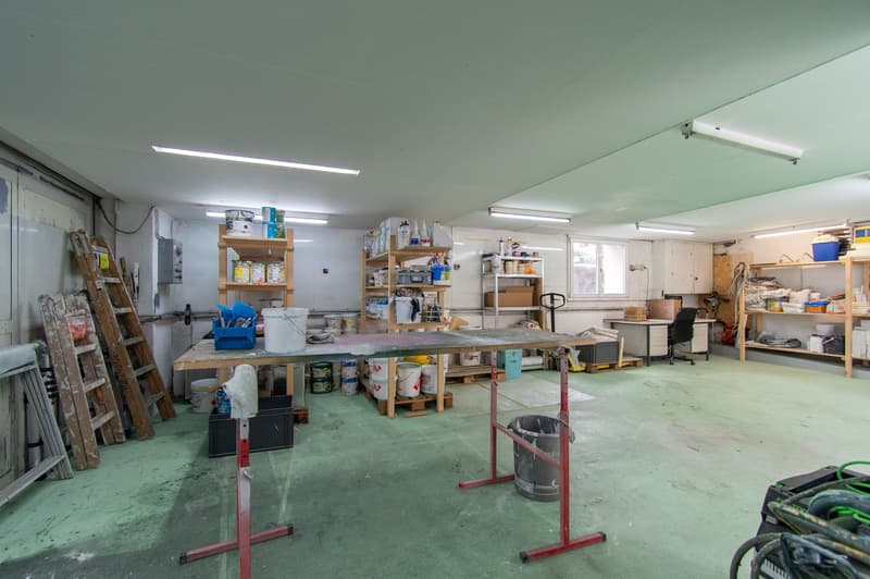 Commercial space/workshop/studio in central location (6)