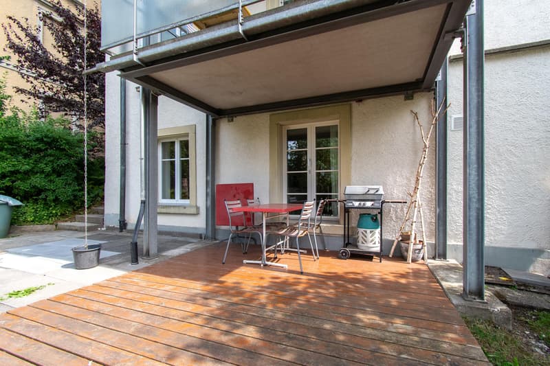 Appartement meublé de 1,5 pièces avec terrasse dans un emplacement préféré (3)