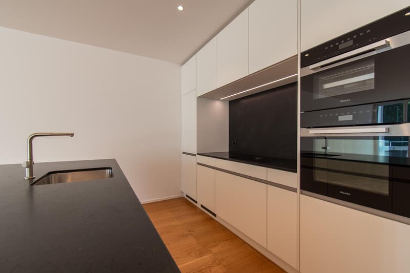 Erstvermietung exklusive 3.5 Zimmer-Wohnung am Rosenberg (5)