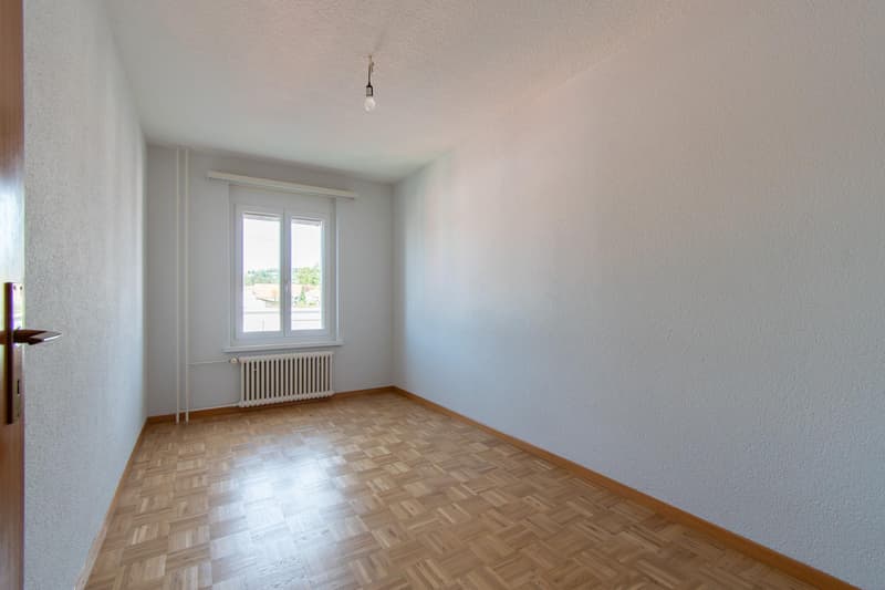 Charmante 4.5-Zimmer-Wohnung an ruhiger, zentraler Lage, Nähe Kantonspital (10)