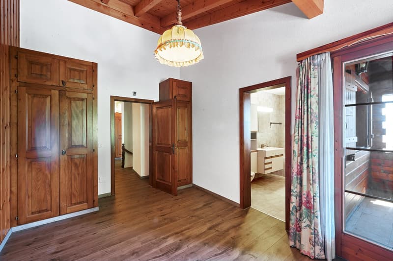 Dreamy Chalet-Villa with large Inhouse-Pool (14)