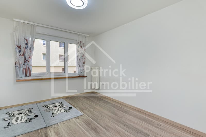 Appartement 3.5 pcs rénové à poximité de la piscine et du centre-ville (5)