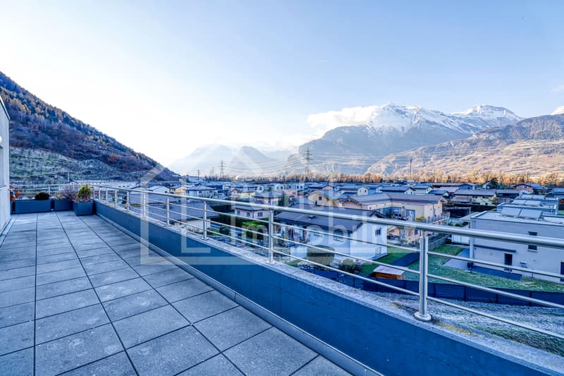 Magnifique attique de 165m2 au coeur d'Aproz (12)