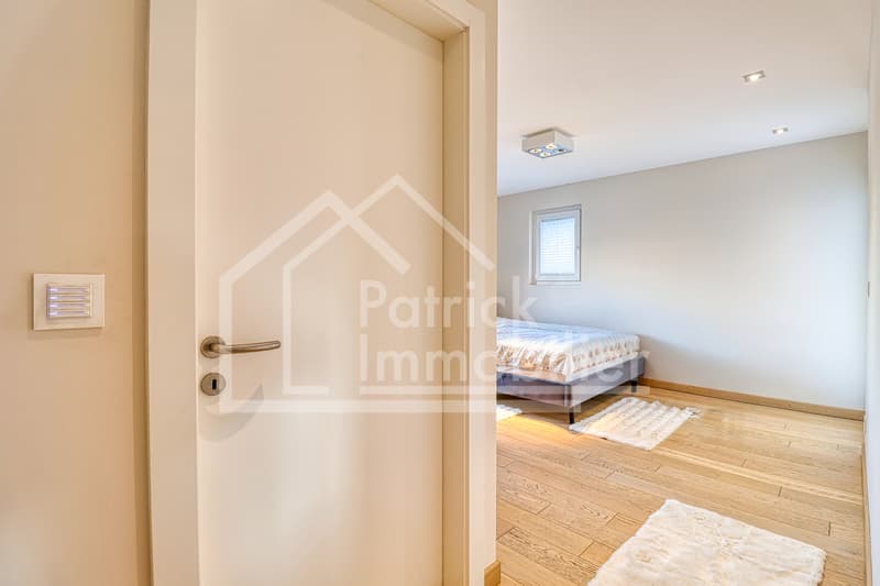 Magnifique attique de 165m2 au coeur d'Aproz (6)