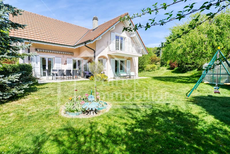 Villa individuelle familiale avec jardin, volumes généreux et potentiel indépendant (1)