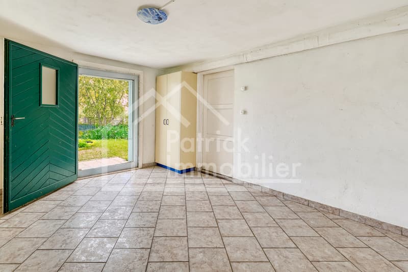 Villa individuelle 4.5 pièces avec beau potentiel (8)