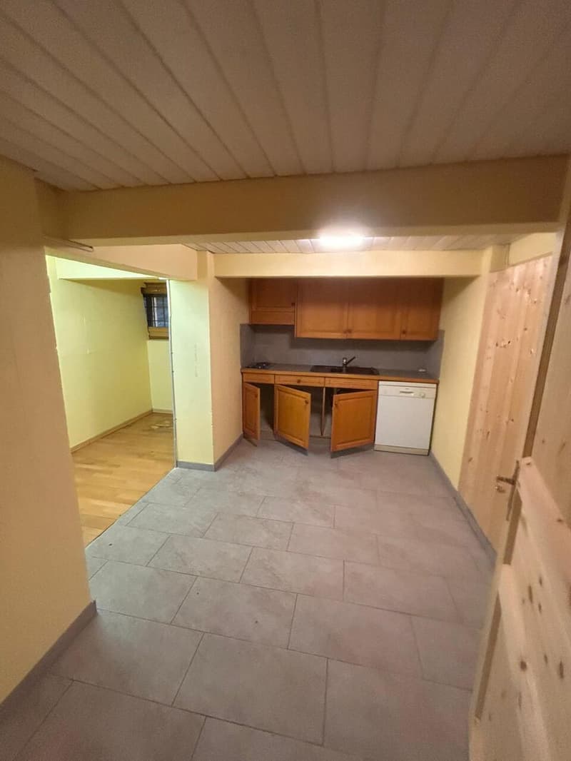 Vielseitiger Raum in Corcelles-près-Payerne (2)