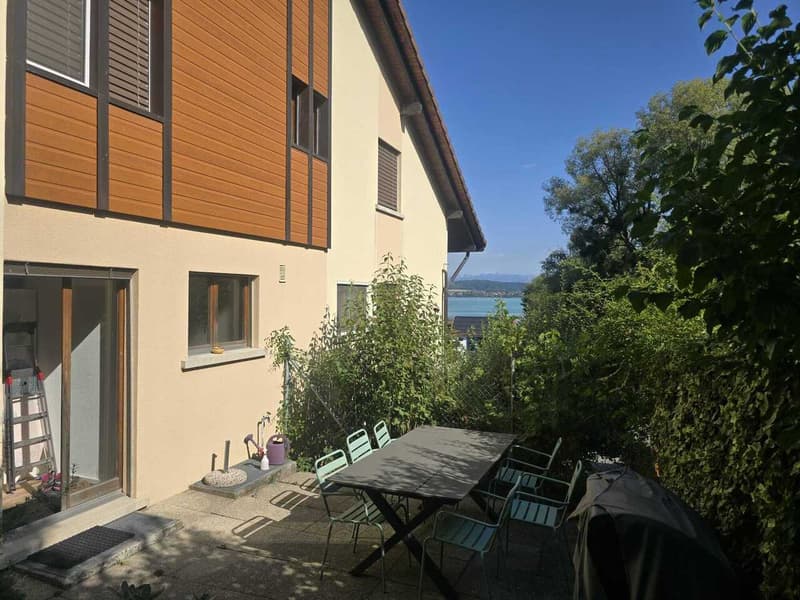 À LOUER - Magnifique duplex 5,5 pièces avec vue panoramique sur le lac (9)