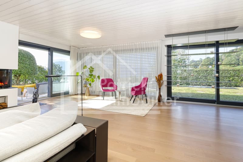 Propriété contemporaine d'exception avec vue panoramique sur le lac (2)