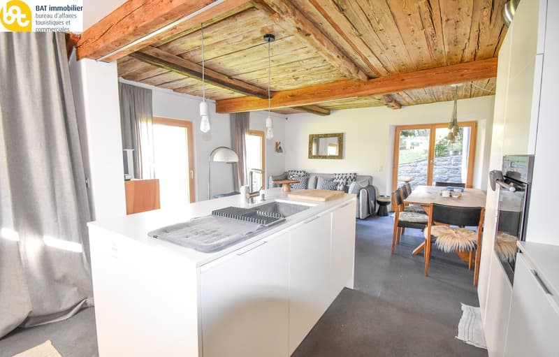 Chalet ristrutturato "Raccard des Arolles" (4)