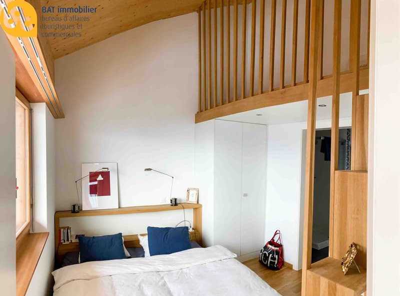 Zu vermieten für ein Jahr - Prachtvolles Duplex mit atemberaubendem Blick in Nax (8)