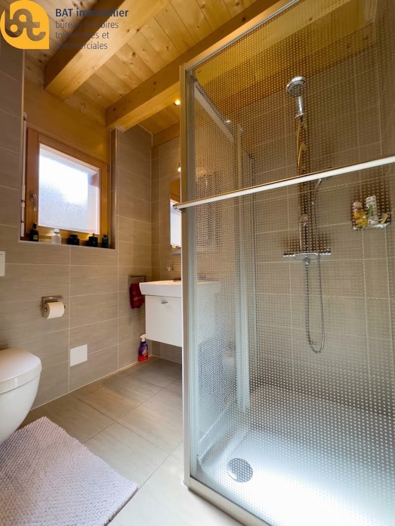 SAISON HIVER - Chalet chaleureux à Grône – Vue imprenable sur les montagnes (12)