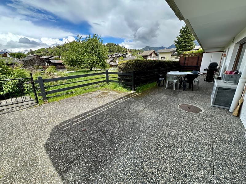 Charmant appartement de 3 pièces avec terrasse à Vercorin (7)