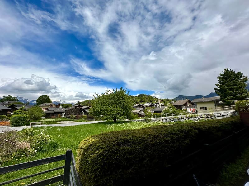 Charmant appartement de 3 pièces avec terrasse à Vercorin (8)