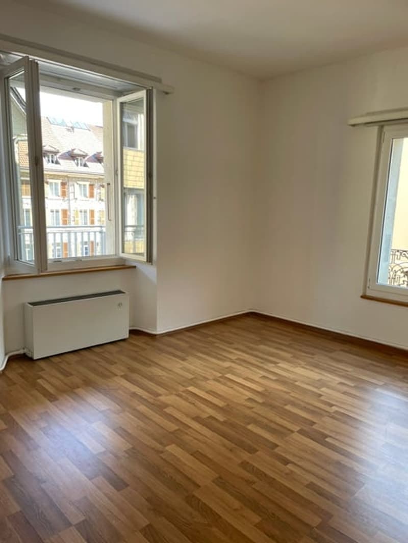 Charmantes 4.5-Zimmer-Wohnung in Saint-Imier – sofort verfügbar (8)